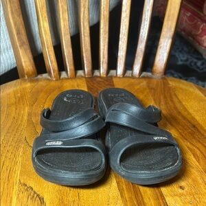 CROCS Black Sandals with Thick Sole and Waterproof Design